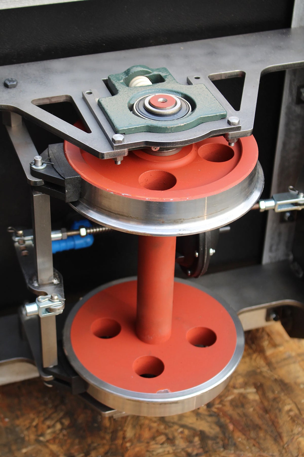 7 1/4 inch narrow gauge vacuum braked tender
