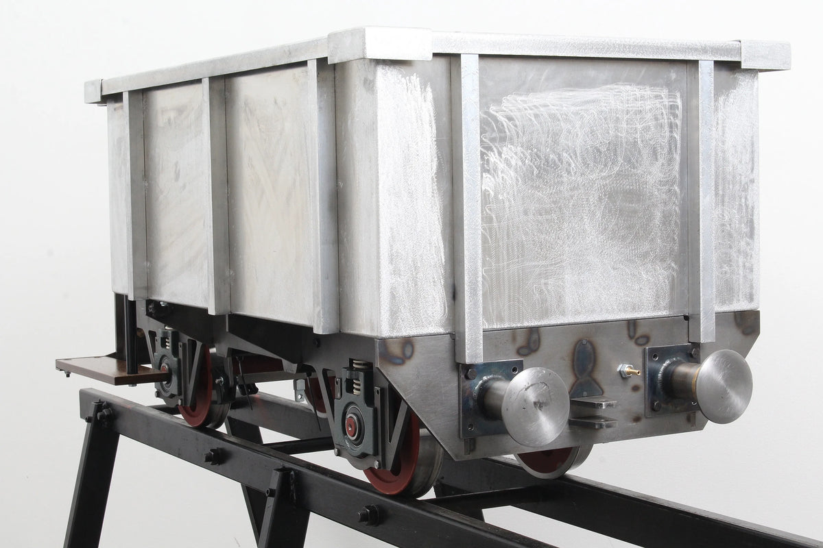 7 1/4 inch narrow gauge vacuum braked tender