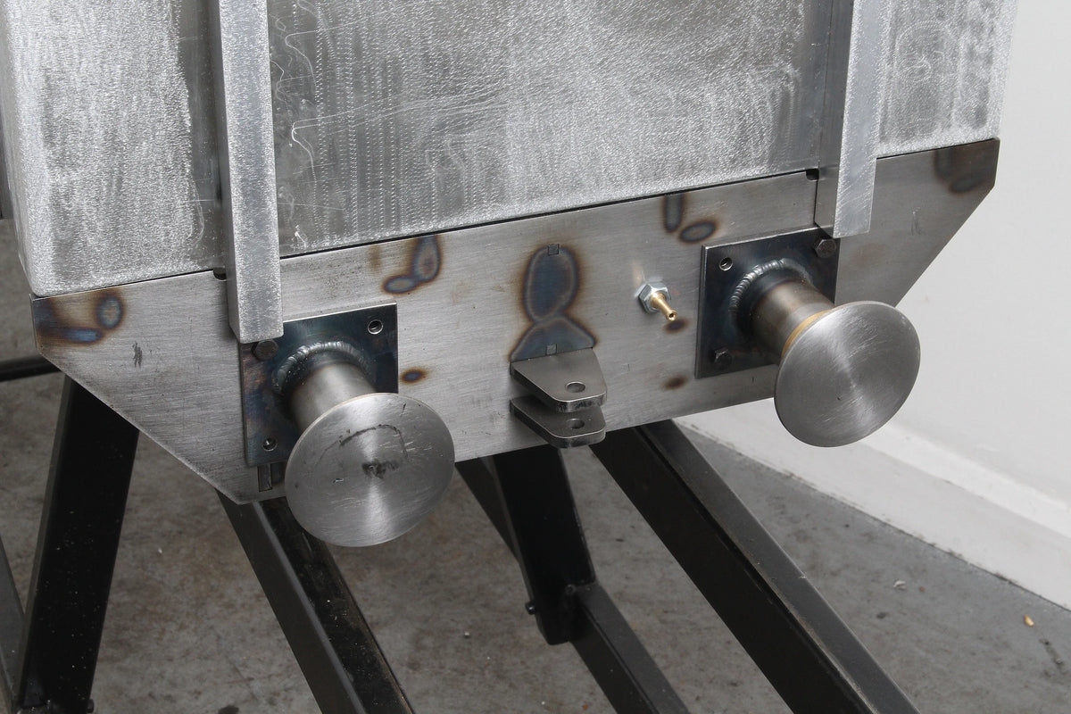 7 1/4 inch narrow gauge vacuum braked tender
