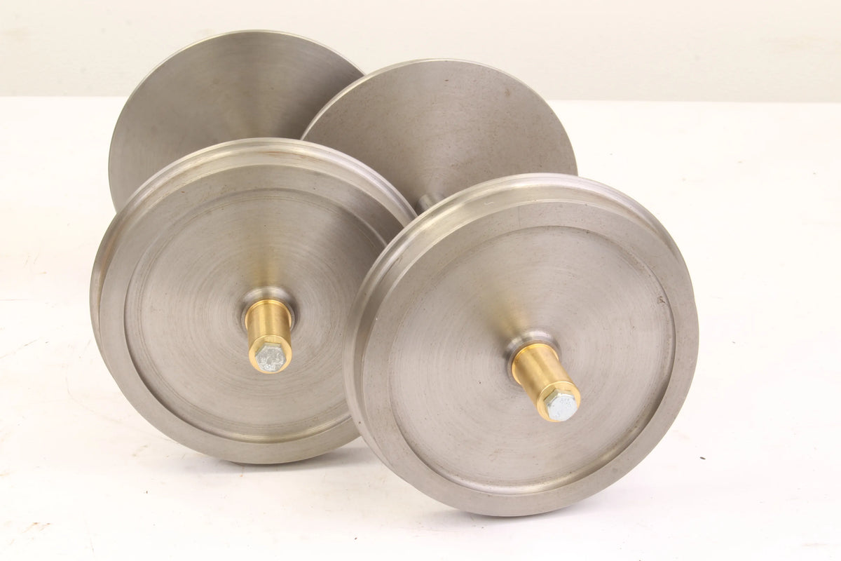 Four 7 1/4 inch narrow gauge wheelsets