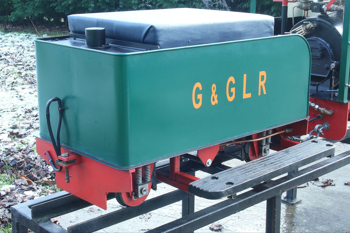 7 1/4 inch gauge Feldbahn 0-6-0 with tender