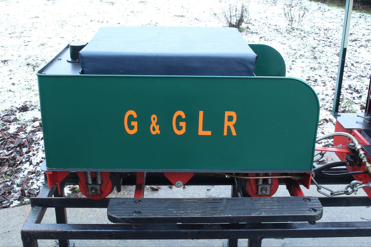 7 1/4 inch gauge Feldbahn 0-6-0 with tender