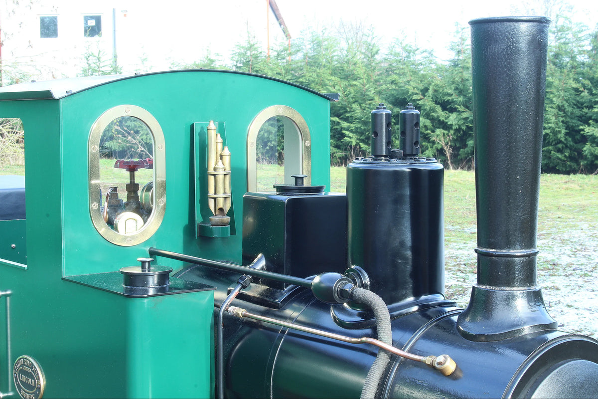 7 1/4 inch gauge Feldbahn 0-6-0 with tender