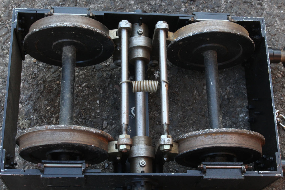Pair of 5 inch gauge bogies