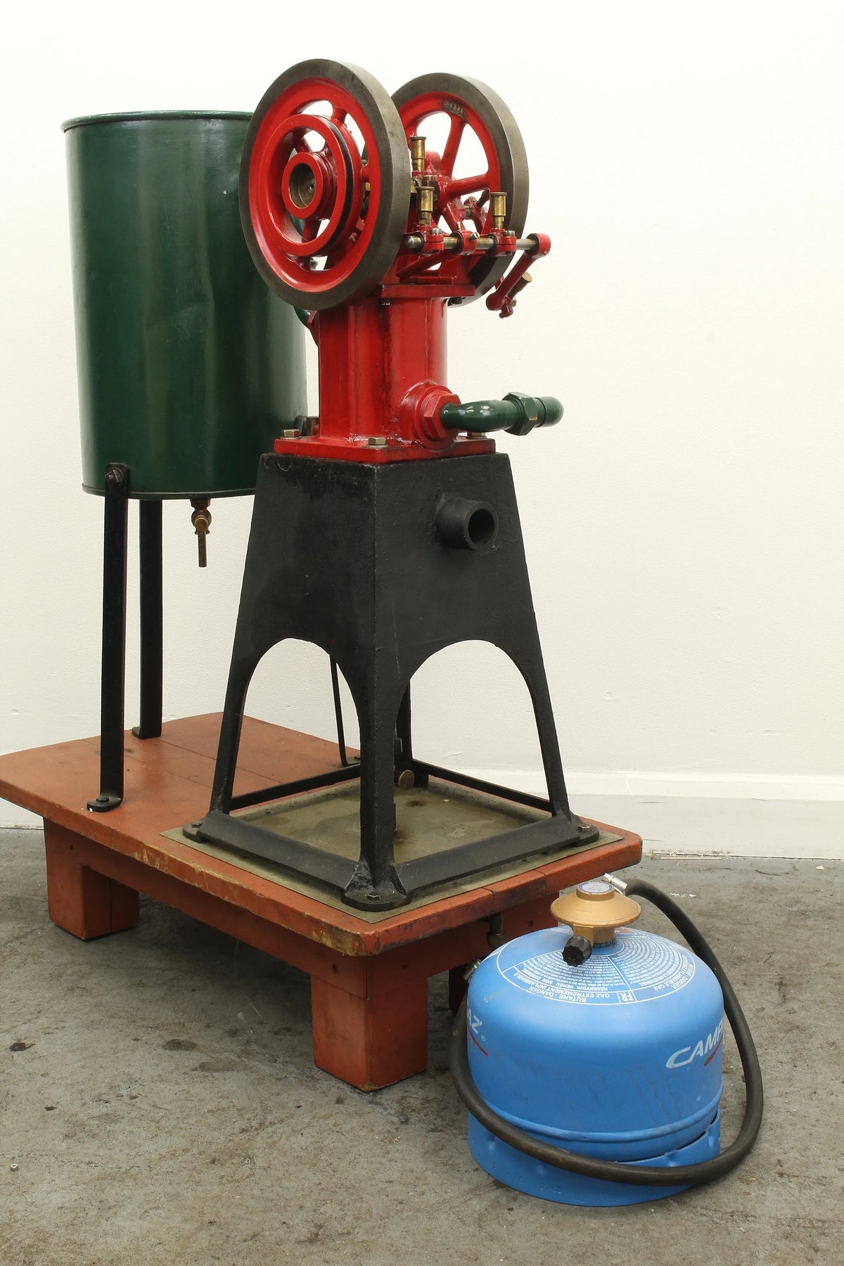 1912 Heinrici hot air engine