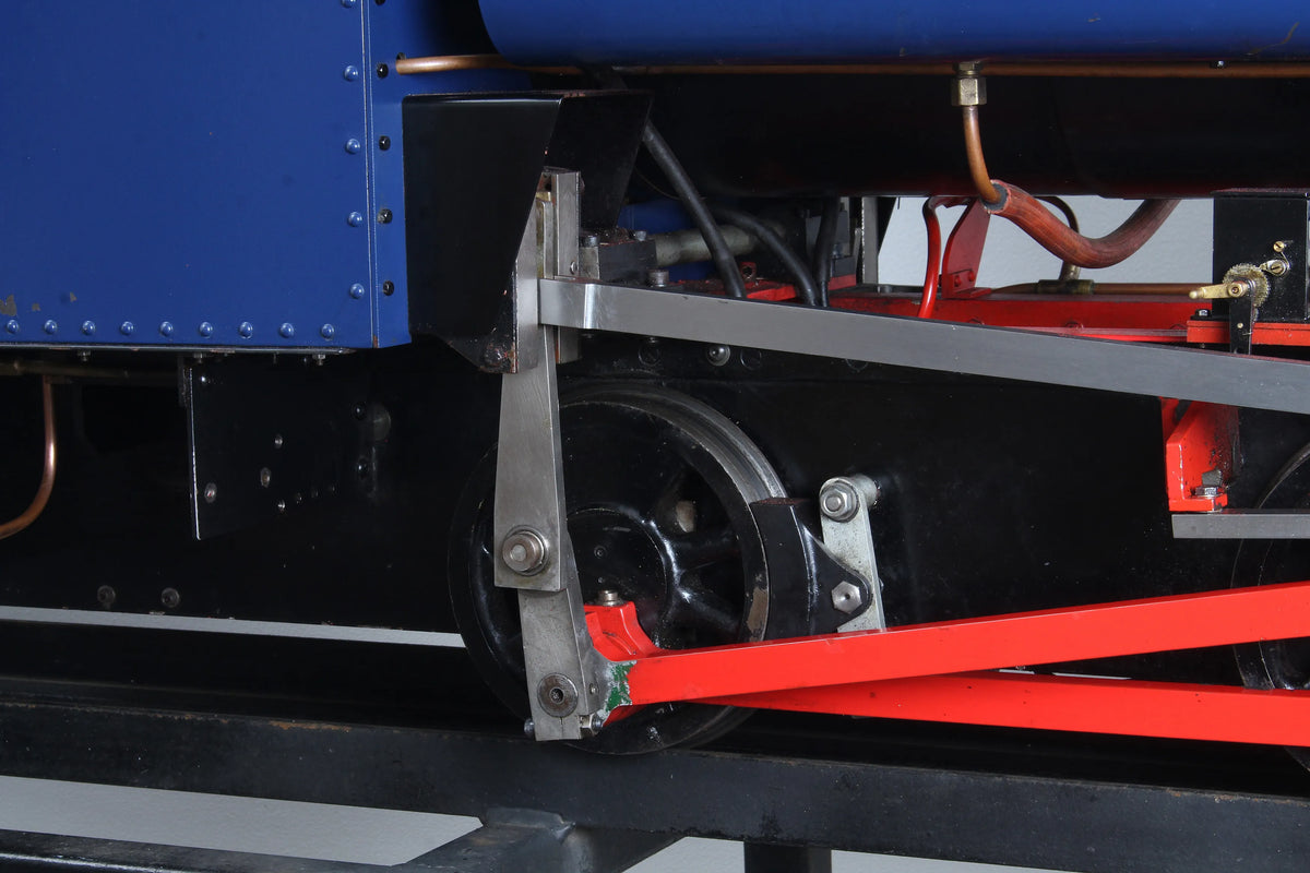 7 1/4 inch gauge Bagnall 0-4-0ST with tender
