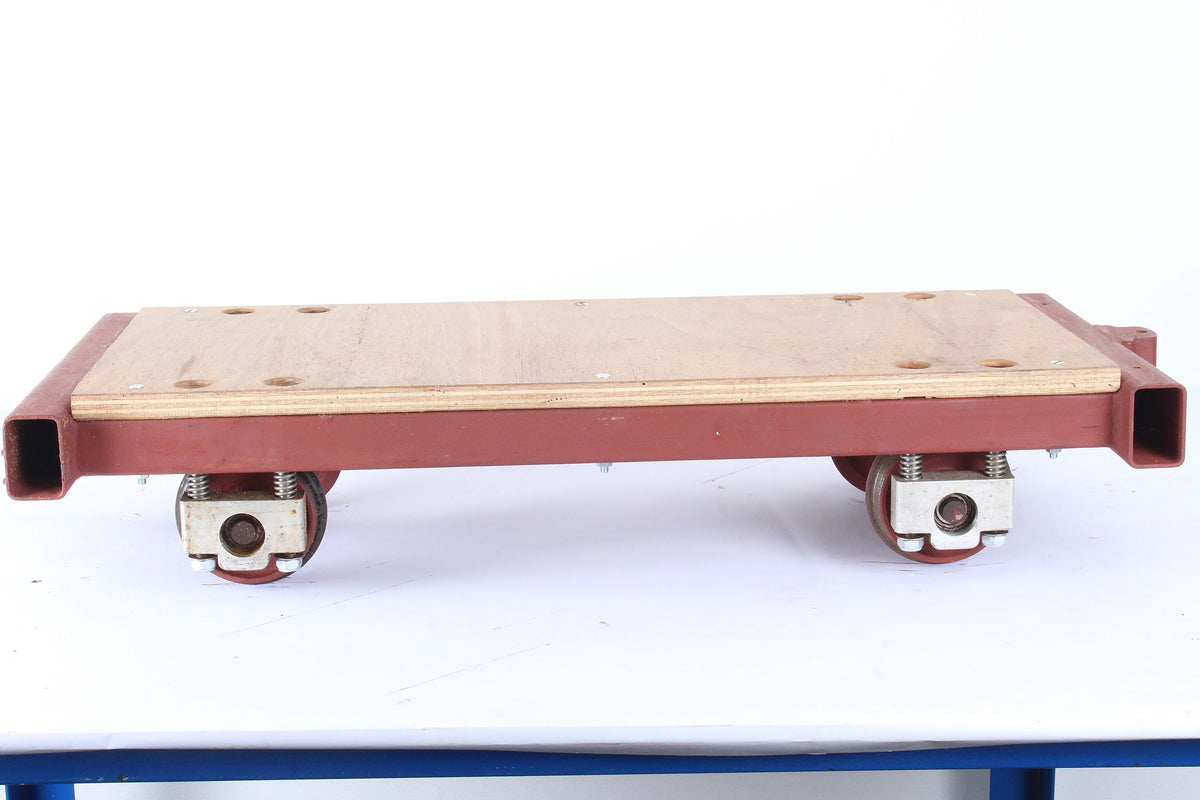 7 1/4 inch gauge flying tea tray