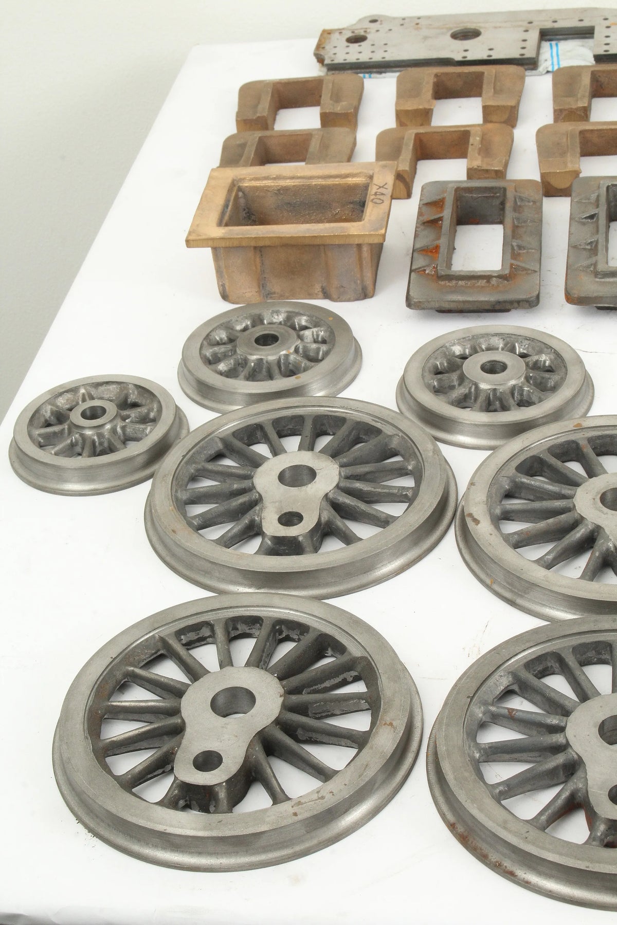 5 inch gauge BR 9F 2-10-0 parts & castings