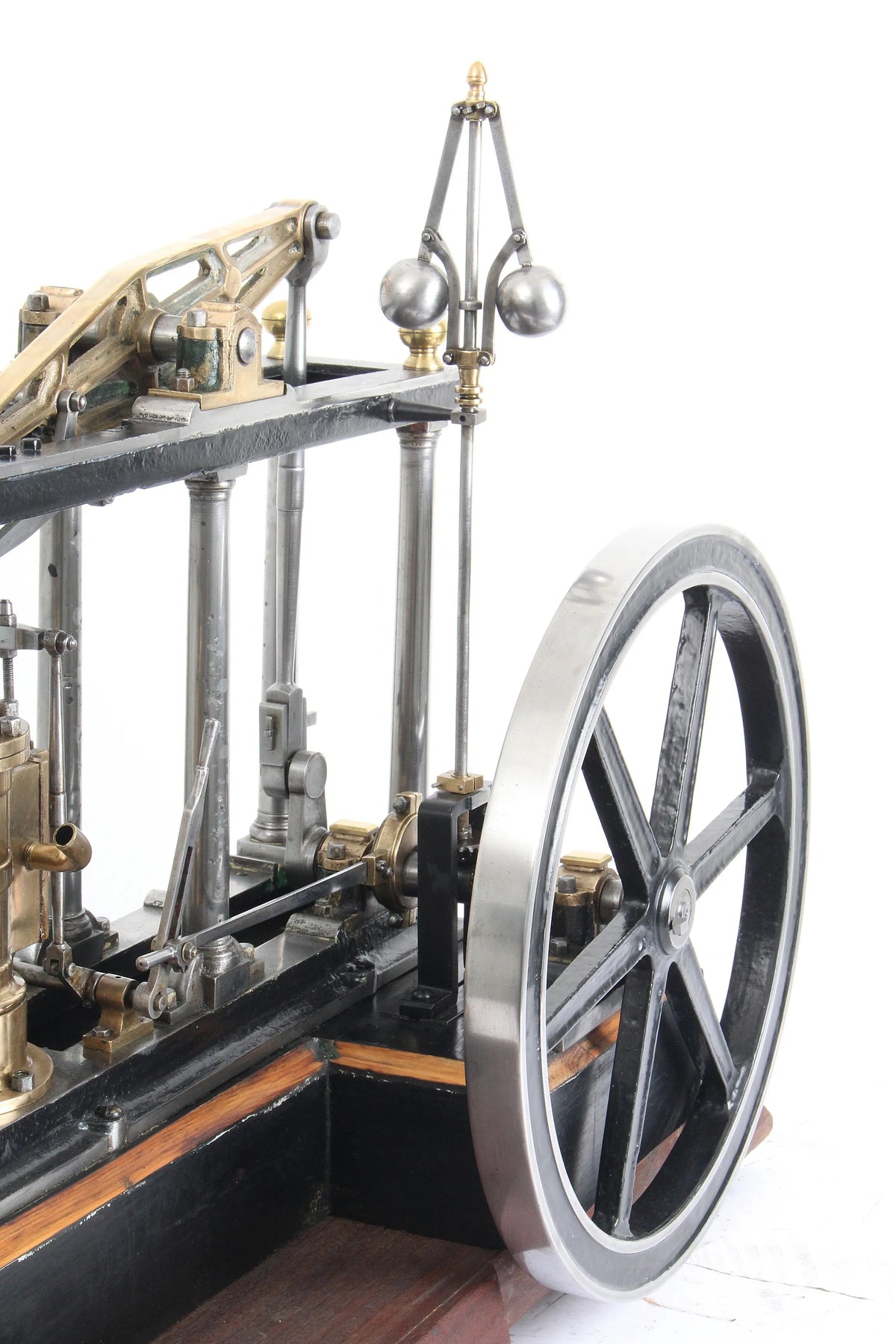 Large six pillar beam engine