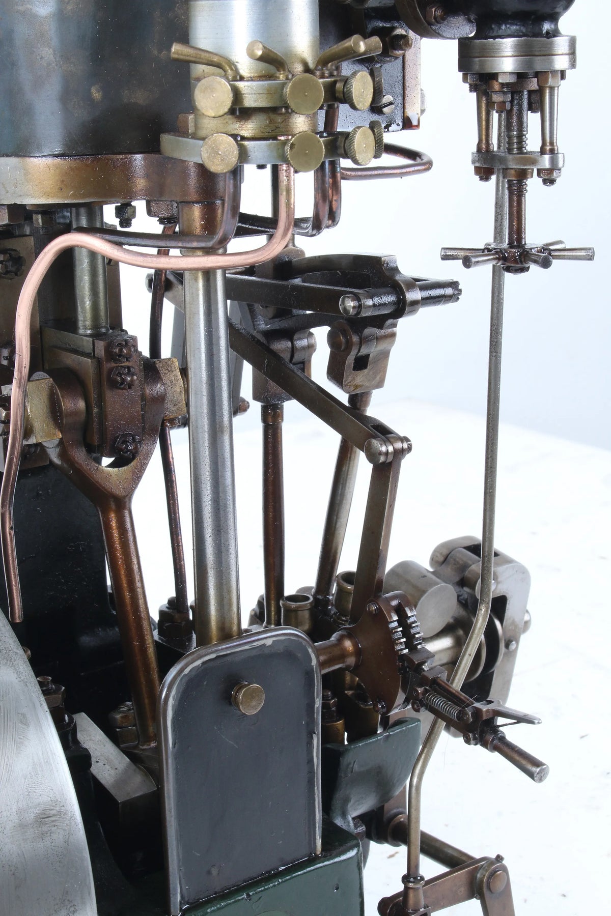 Vintage vertical engine