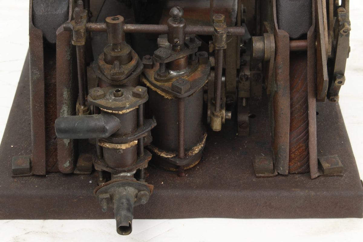 Compound diagonal engine