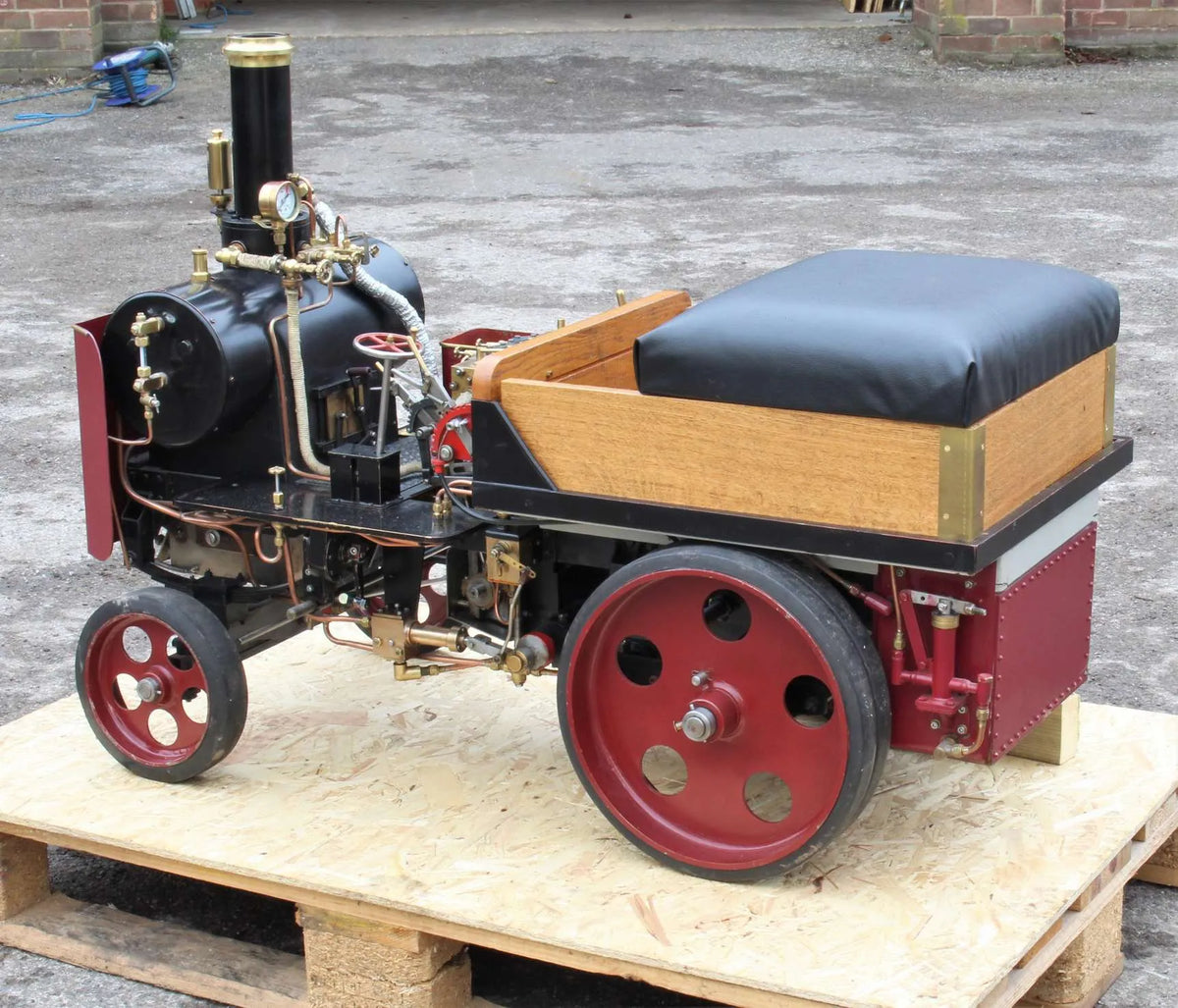 3 inch scale Suffolk dredging tractor