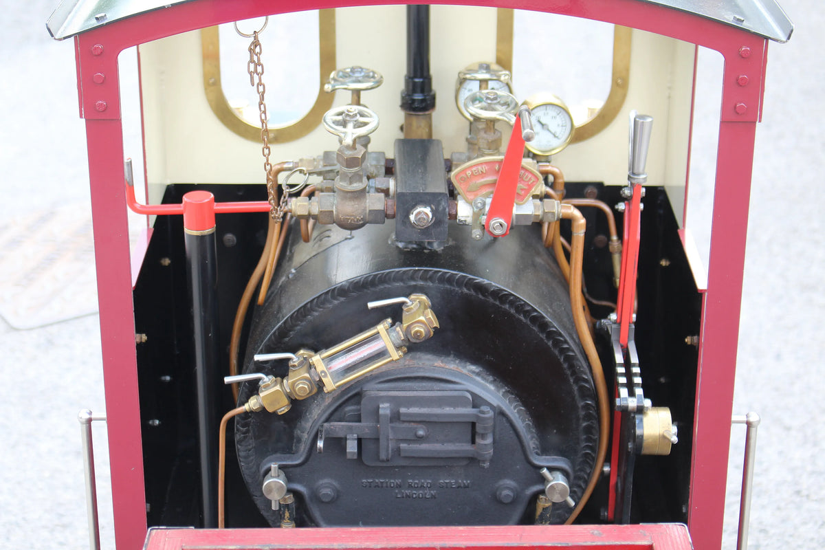 7 1/4 inch gauge Feldbahn 0-4-0 "Lady Susan" with driving truck