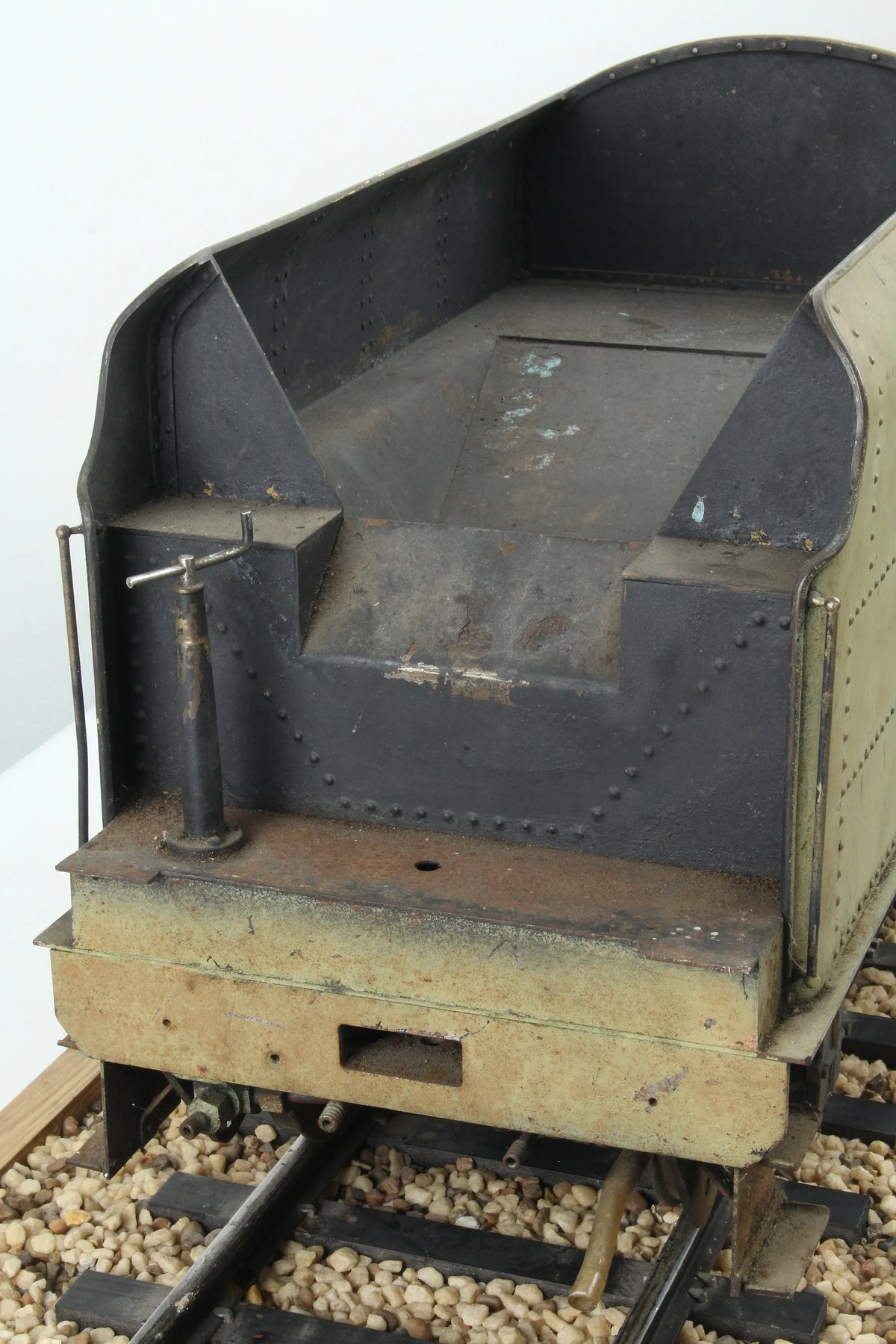 5 inch gauge LMS Black 5 for restoration