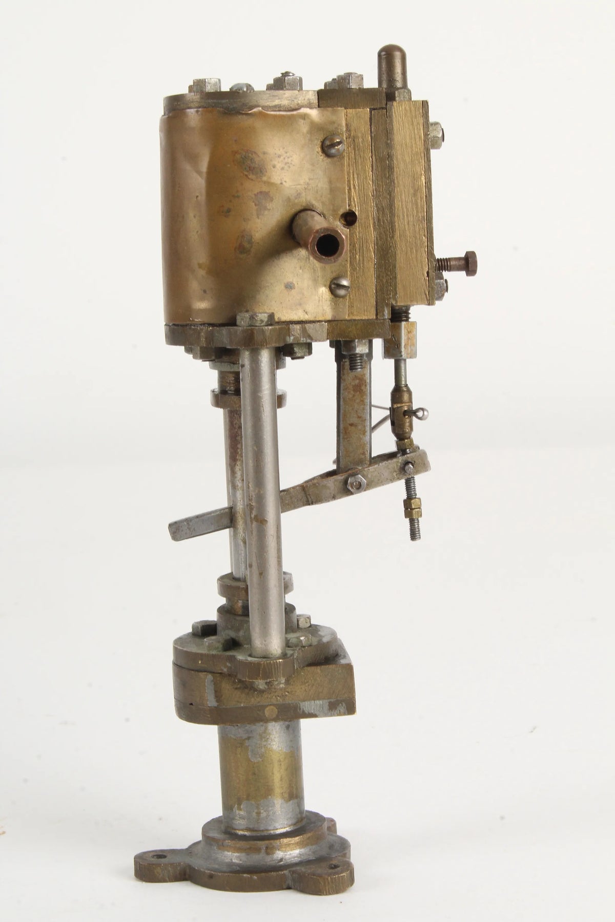 Vertical steam pump