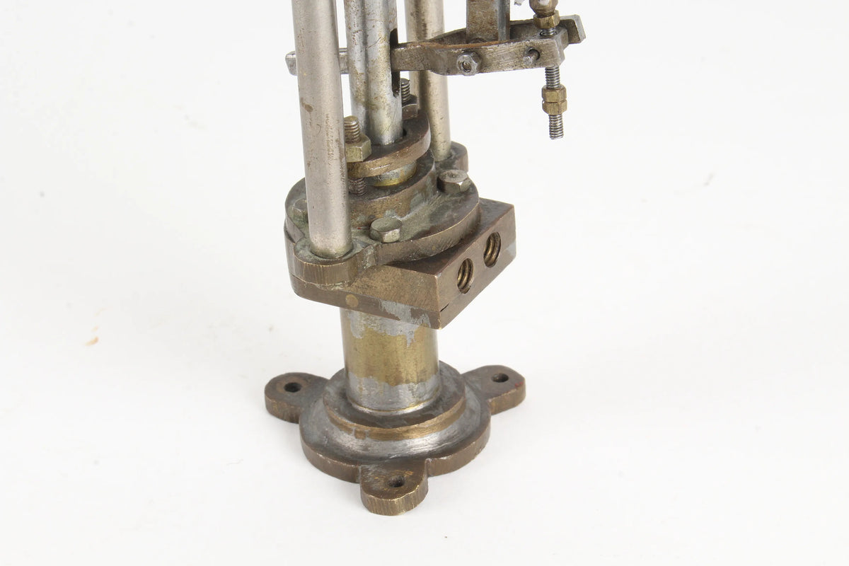Vertical steam pump