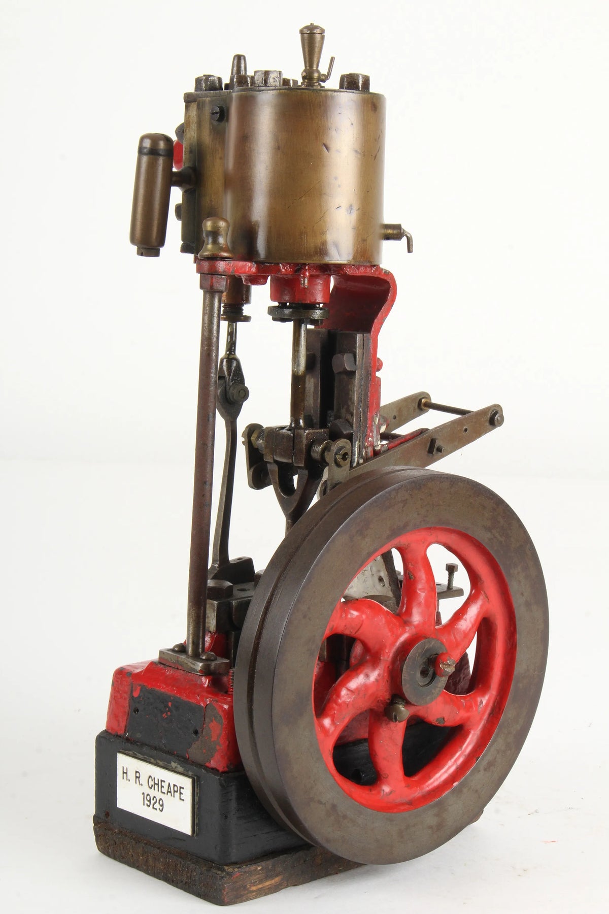 Vintage vertical engine