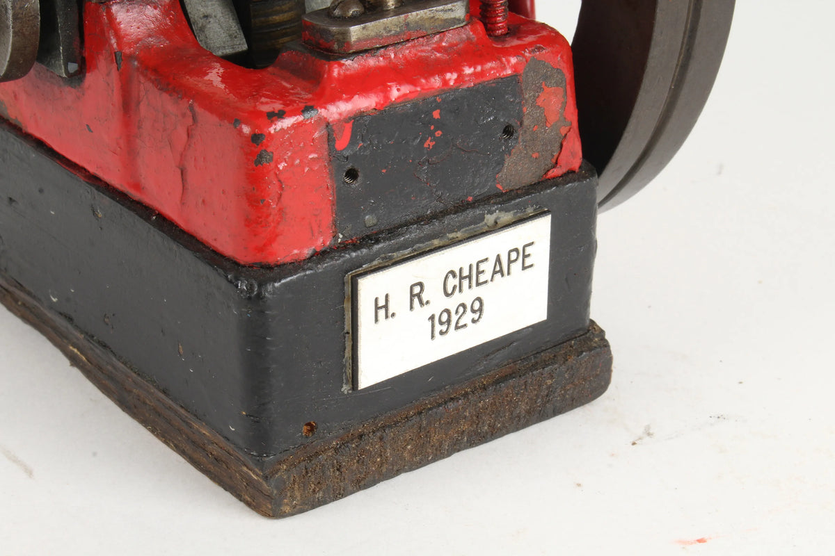Vintage vertical engine
