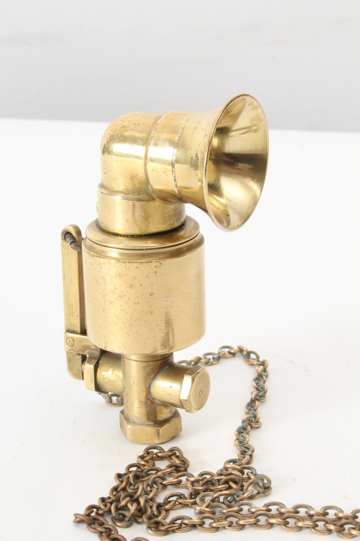Steam siren