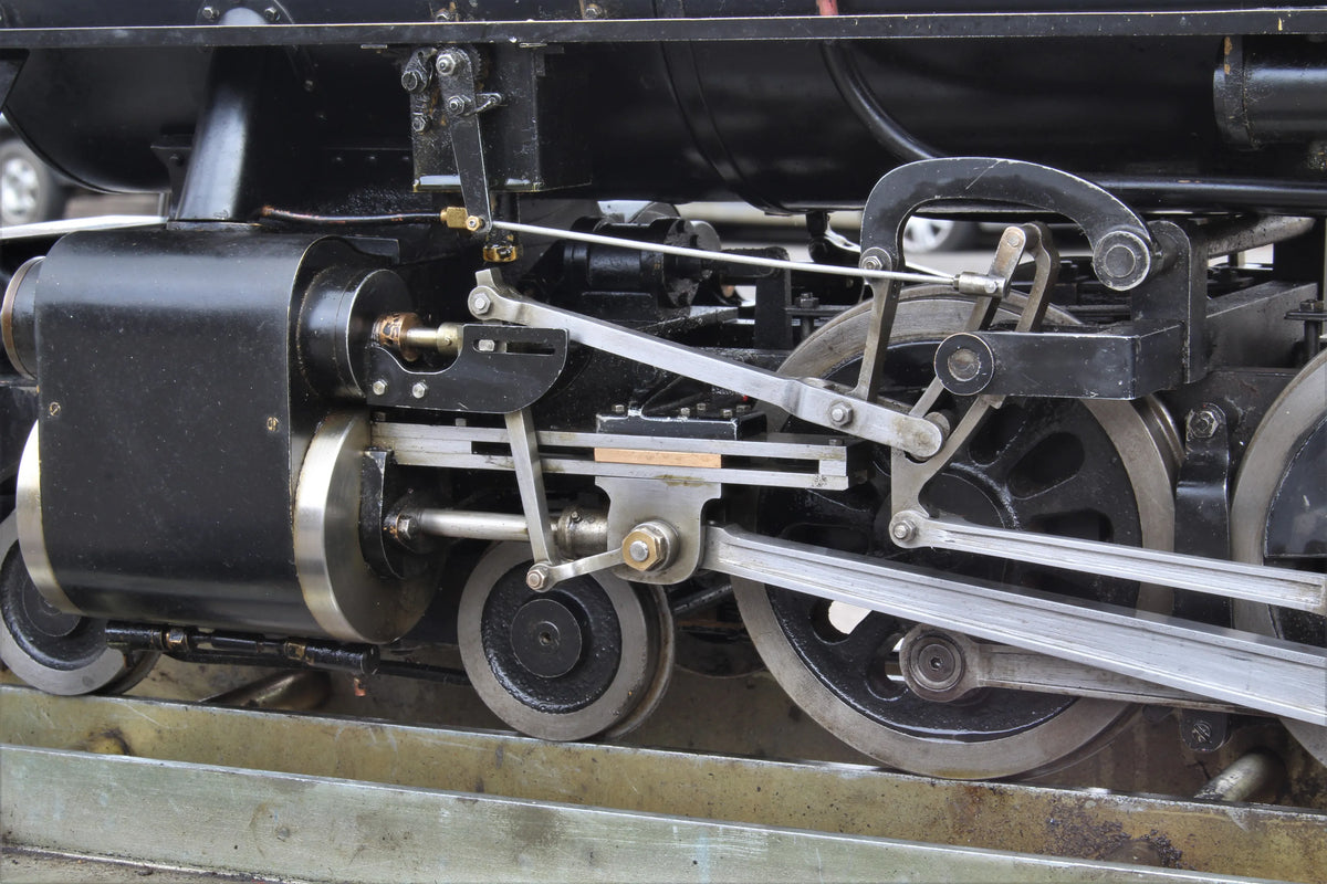 3 1/2 inch gauge Baldwin 4-8-4 "Columbia"