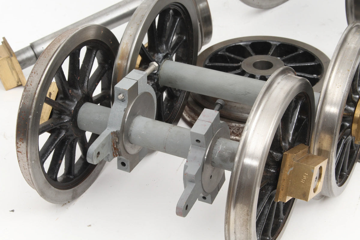 7 1/4 inch gauge GWR Armstrong 4-4-0 "Charles Saunders"