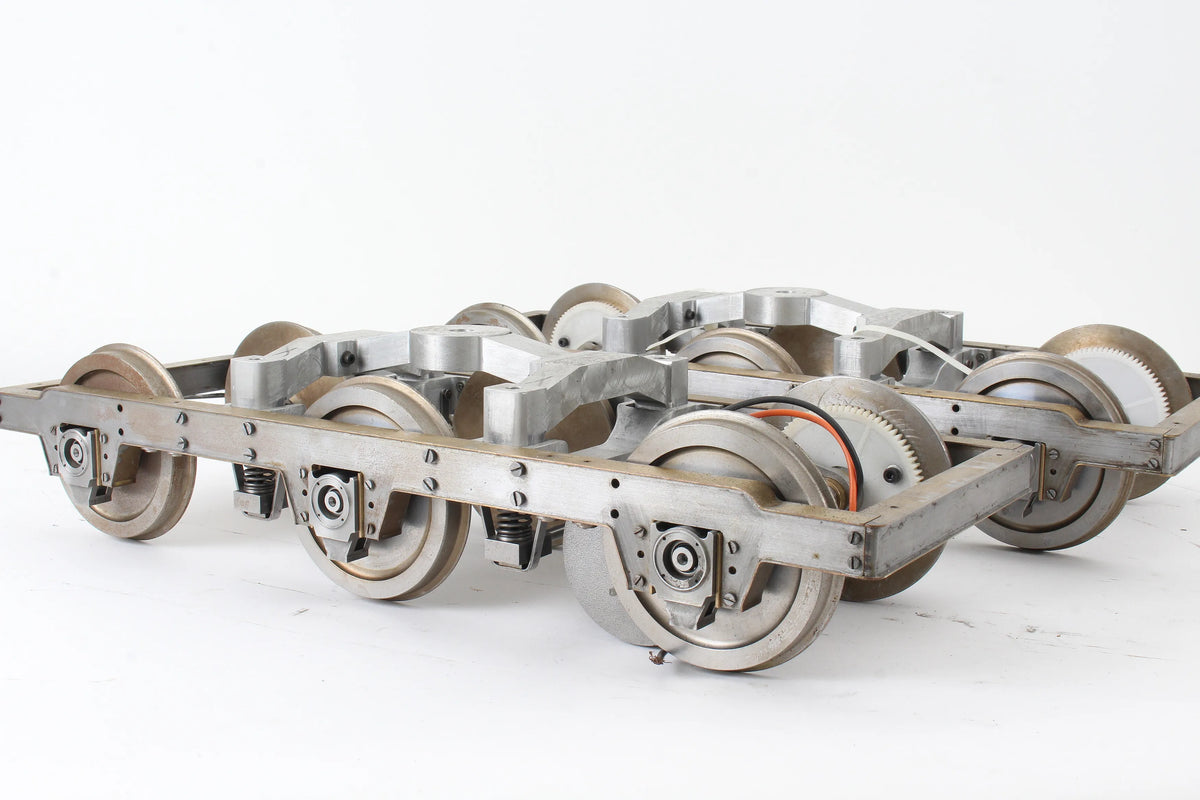 5 inch gauge Class 37 battery-electric
