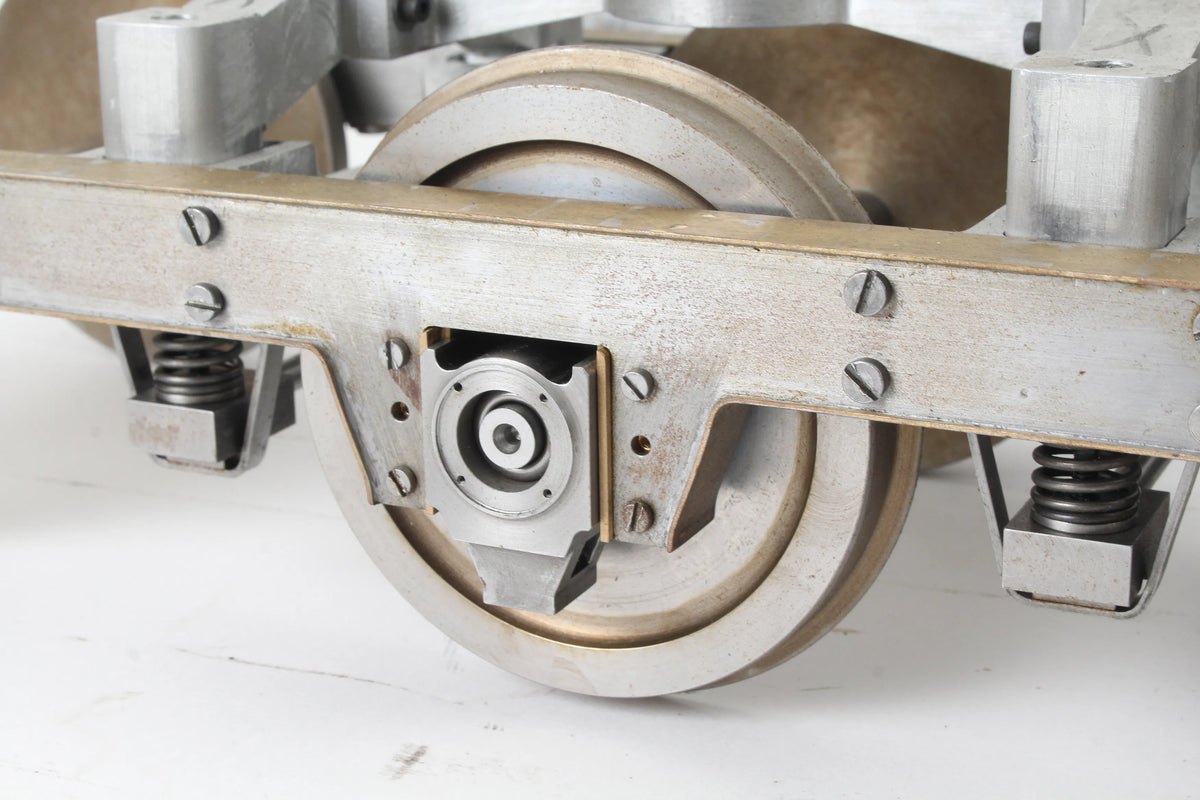 5 inch gauge Class 37 battery-electric