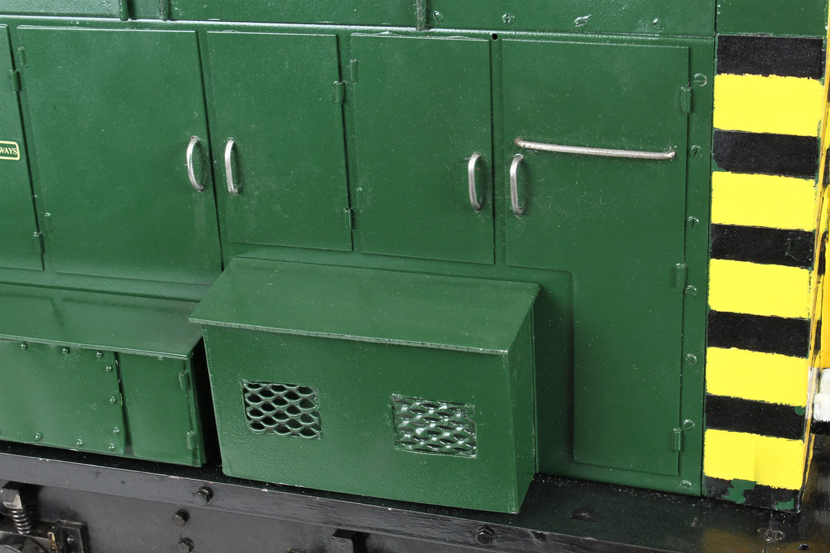 5 inch gauge Class 08 shunter