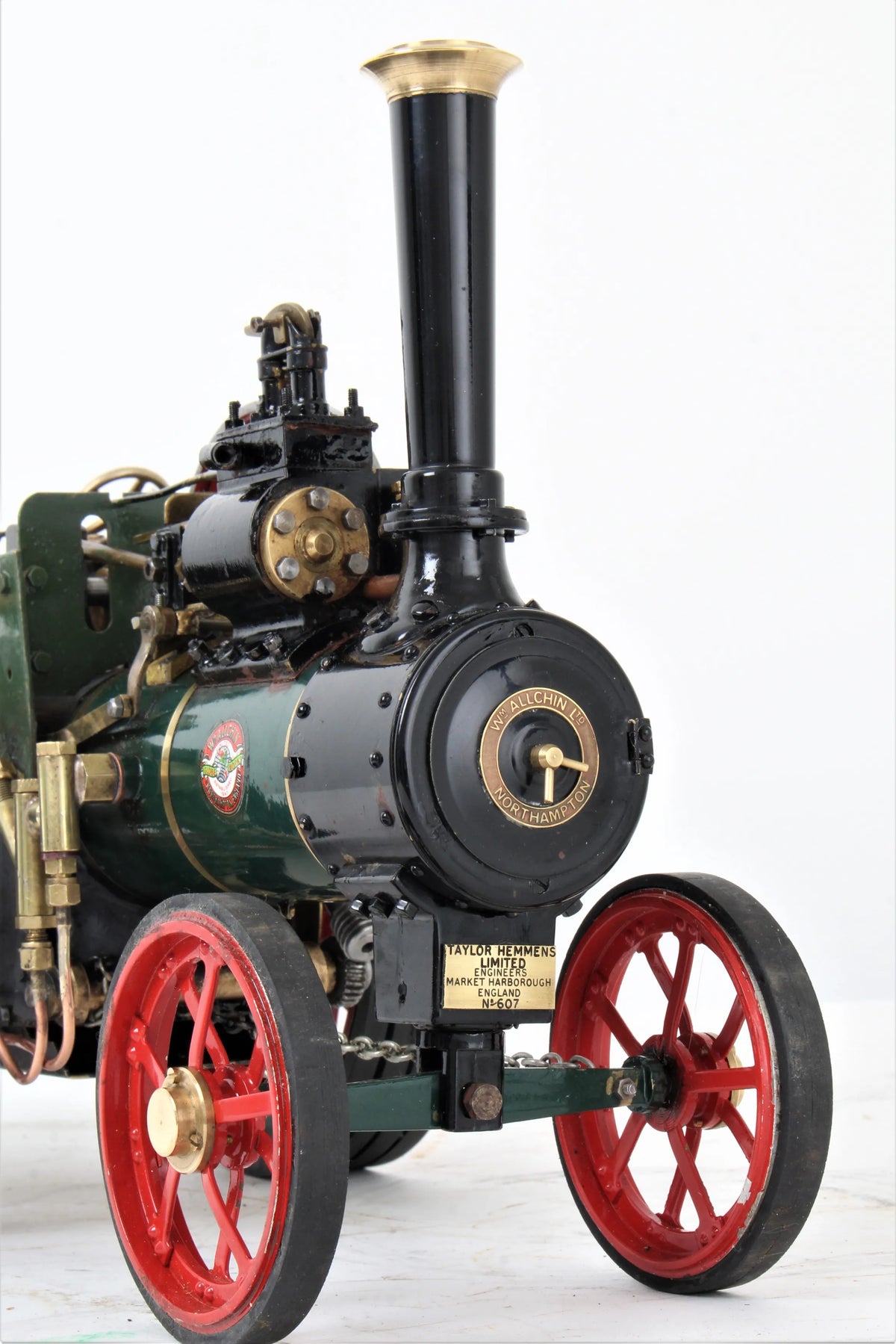 3/4 inch scale Taylor Hemmens Allchin agricultural engine