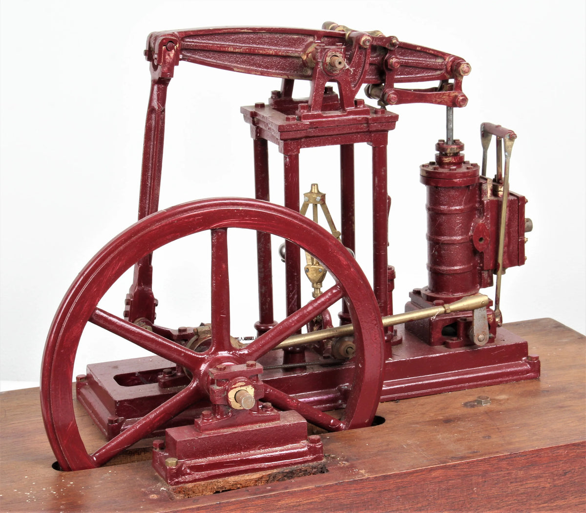 Four column beam engine