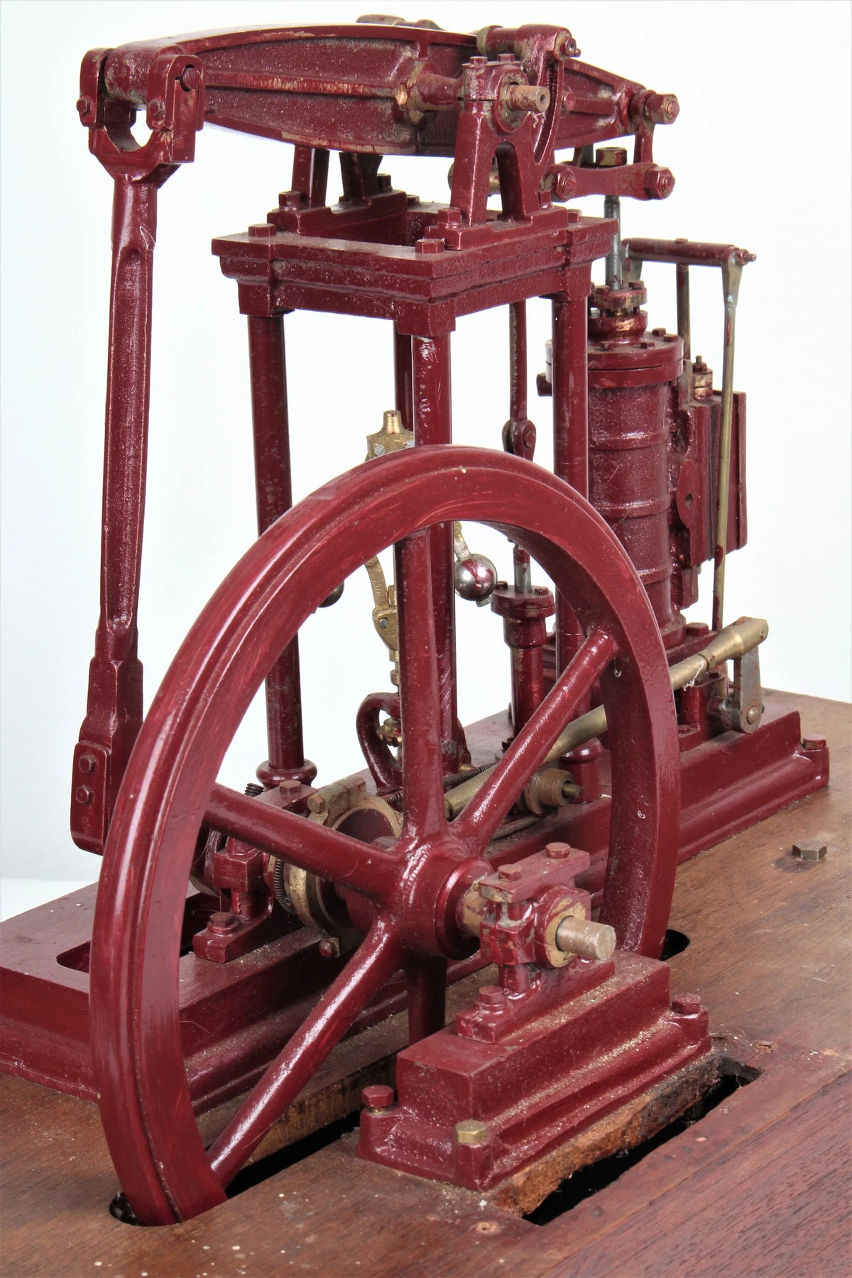 Four column beam engine