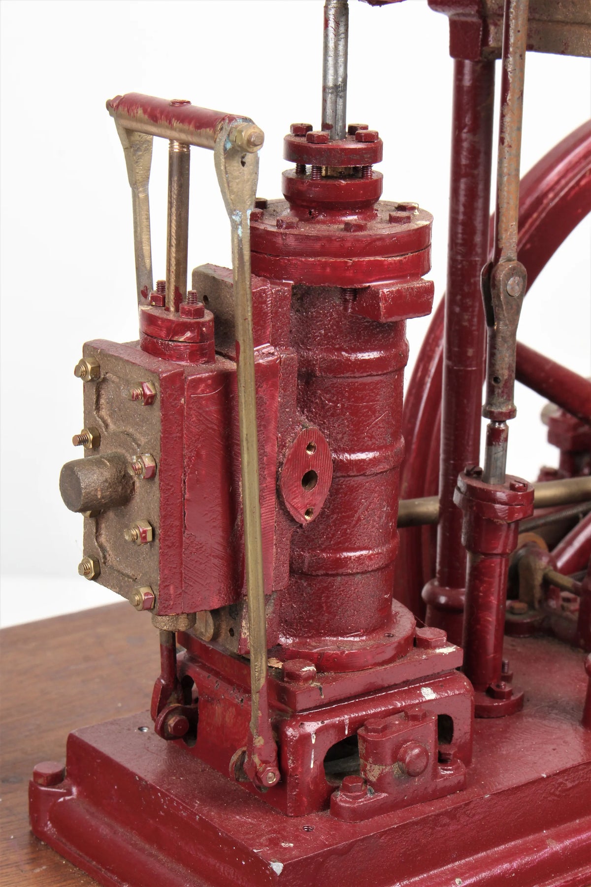 Four column beam engine