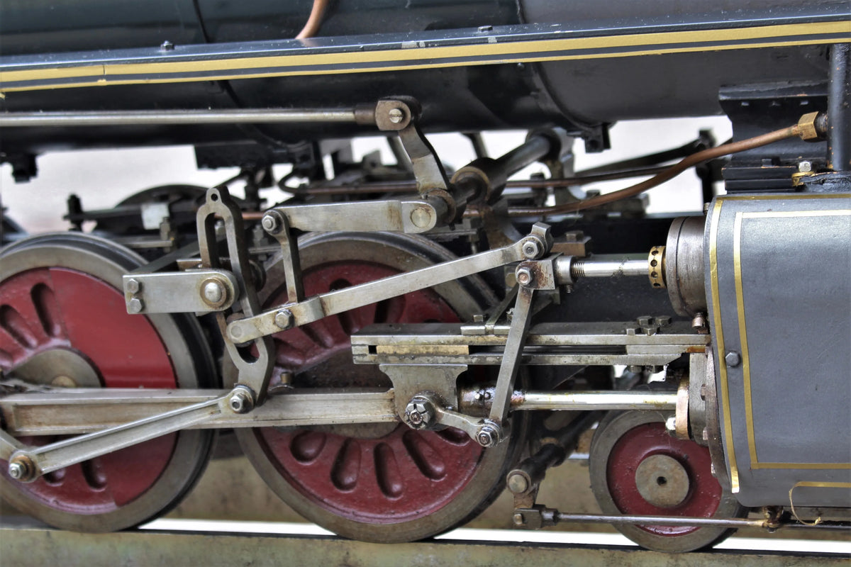 3 1/2 inch gauge Baldwin 4-8-4 "Columbia"