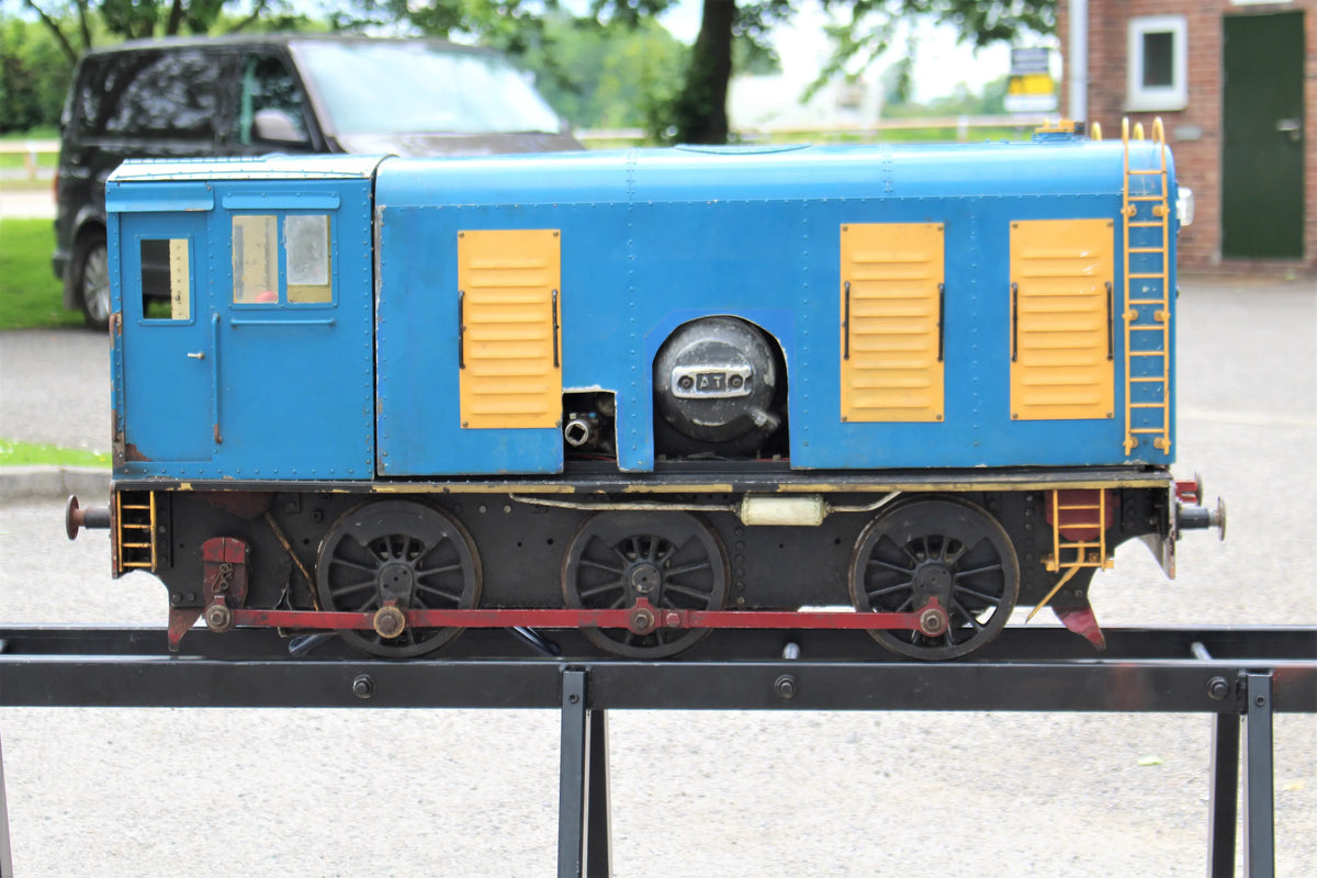 7 1/4 inch gauge diesel shunter