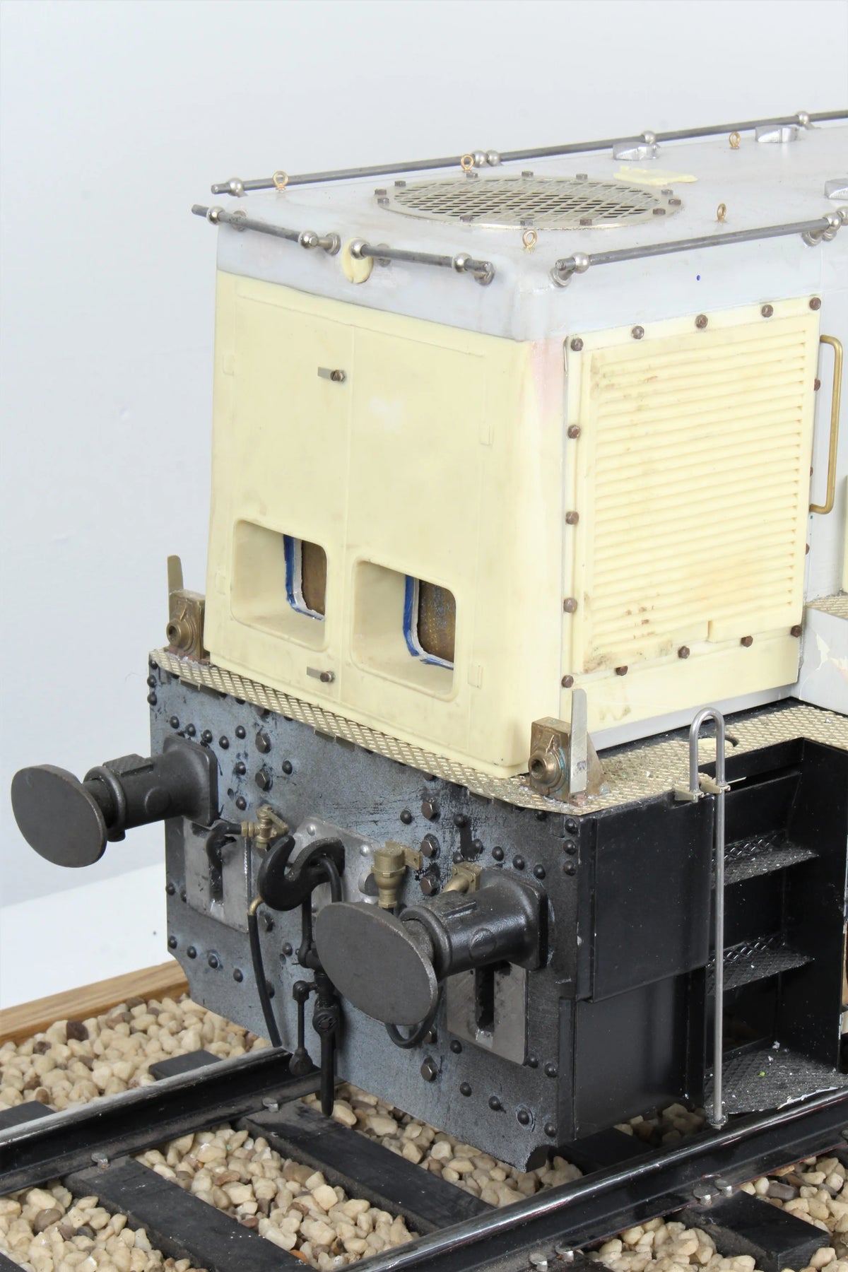 5 inch gauge part-built Class 14 "Teddy Bear"