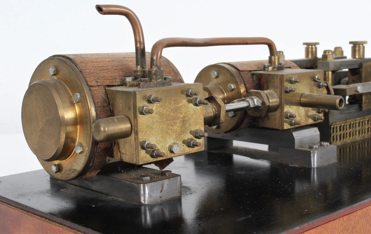 Tandem mill engine