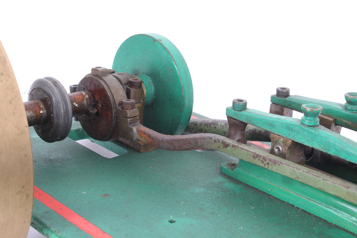 Vintage horizontal engine