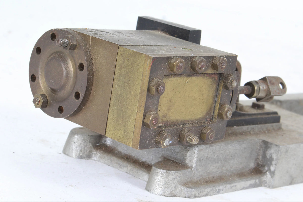 Part-built simple horizontal engine