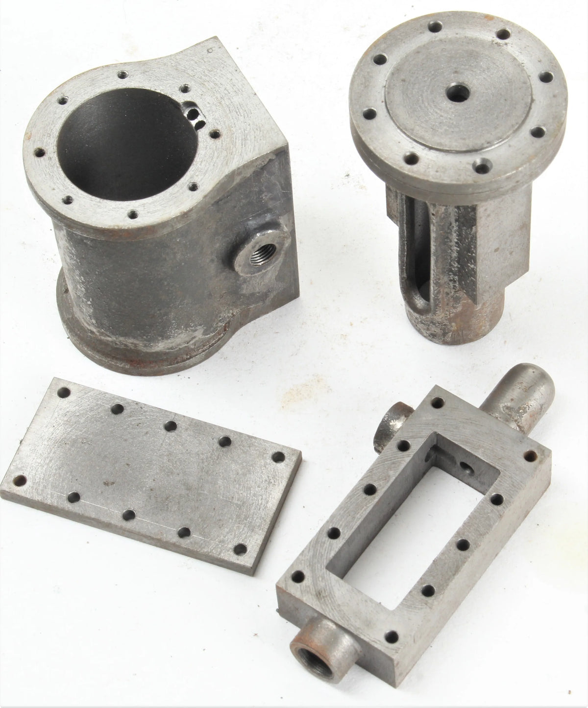 Part-built Clarksons vertical engine