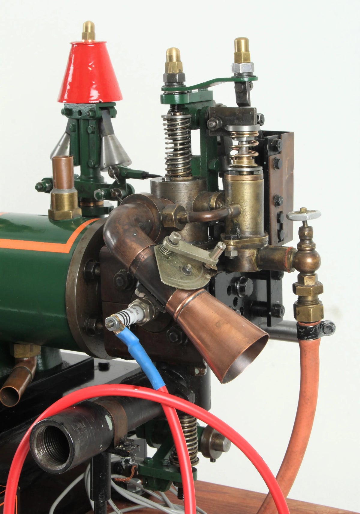 Large model open crank engine