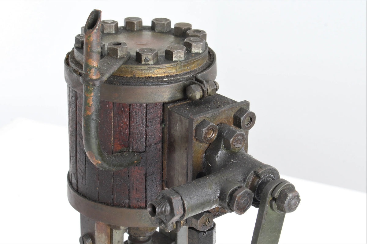 Vintage vertical engine