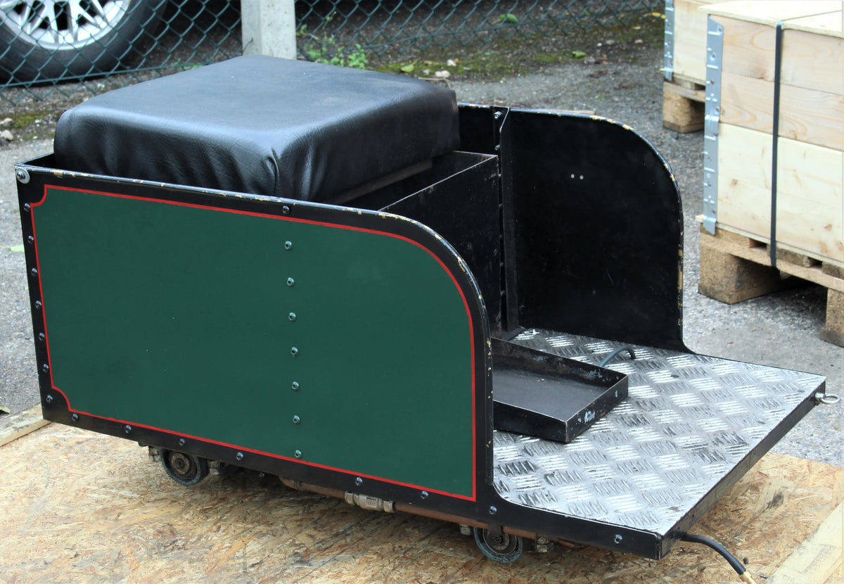 7 1/4" Hunslet 0-4-0ST with tender