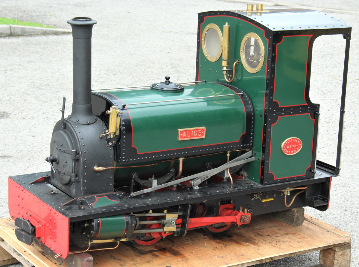 7 1/4" Hunslet 0-4-0ST with tender