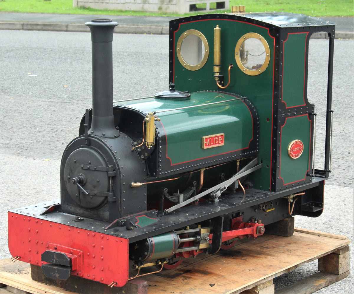 7 1/4" Hunslet 0-4-0ST with tender