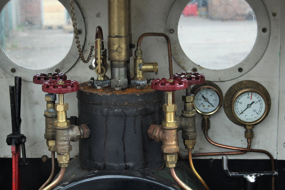 7 1/4" Hunslet 0-4-0ST with tender