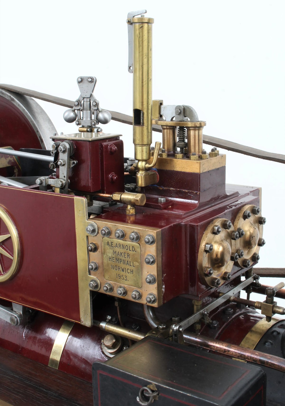 2 inch scale DCC Showmans engine