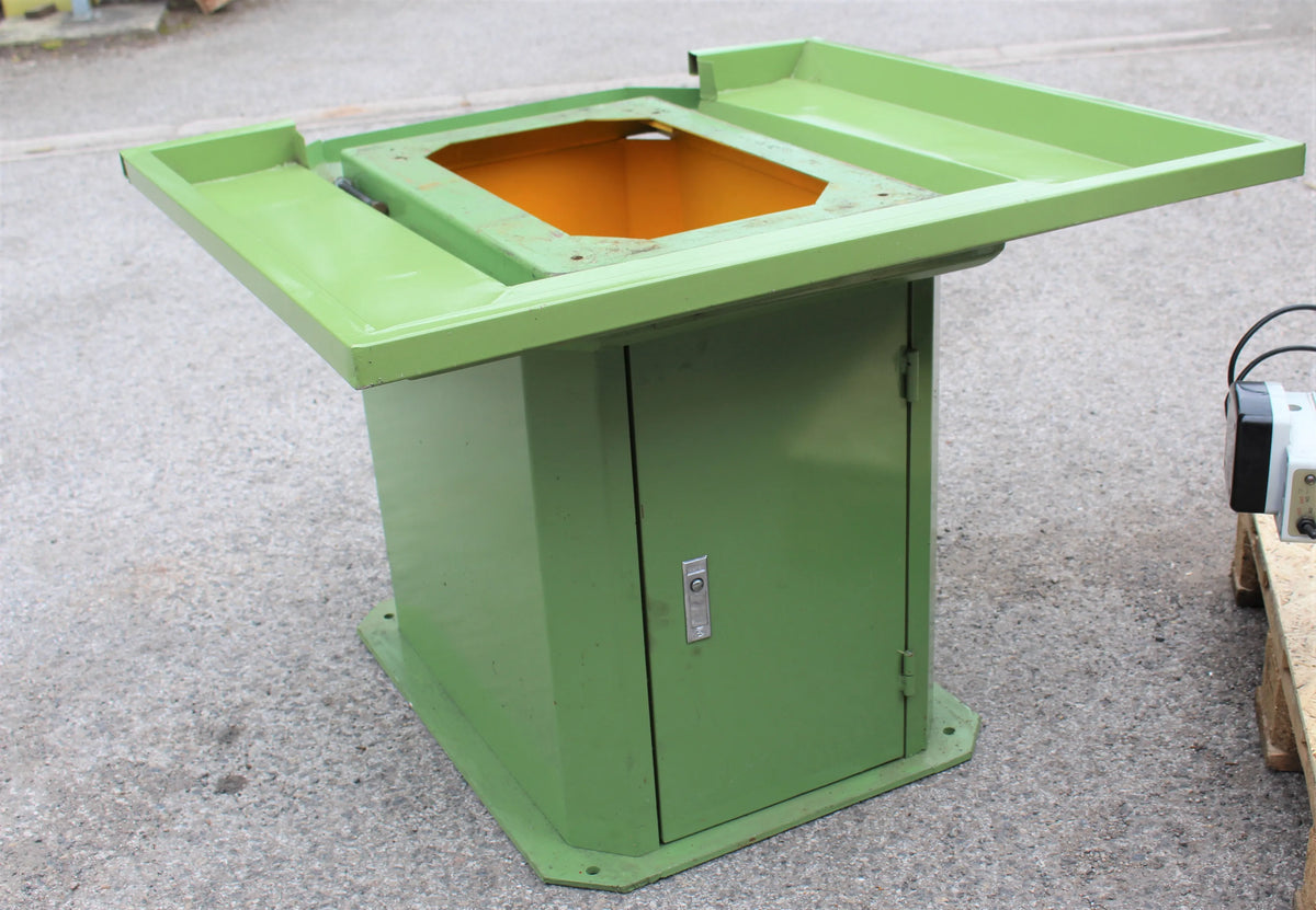 Warco Super Major mill with power table feed & DRO