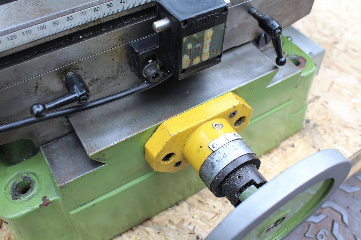 Warco Super Major mill with power table feed & DRO