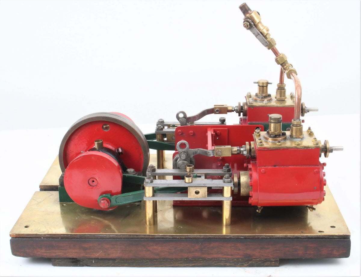 Scratch-built twin cylinder mill engine