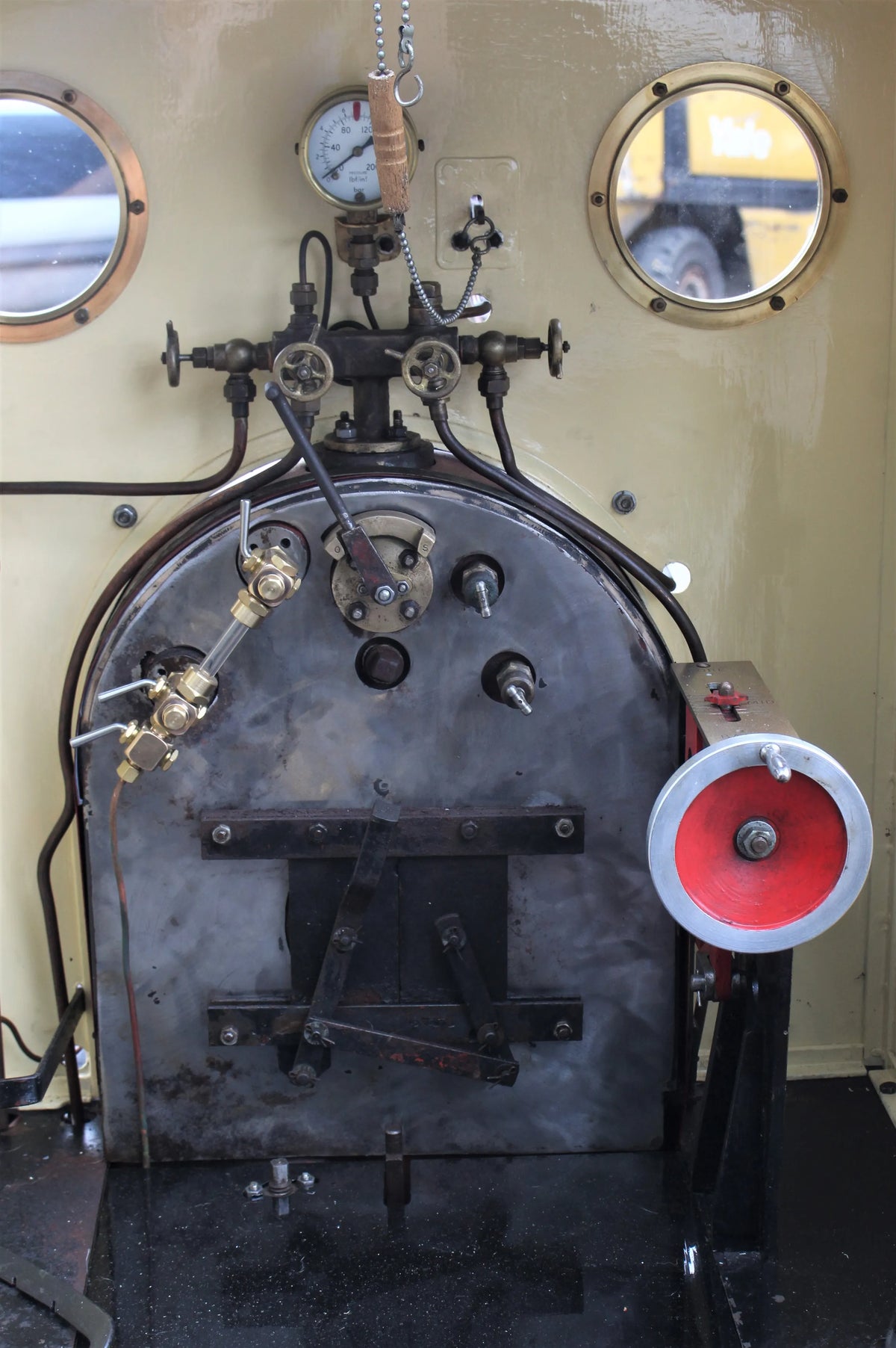 7 1/4 inch gauge Bagnall 0-6-2 + tender "Lady Phyllis"